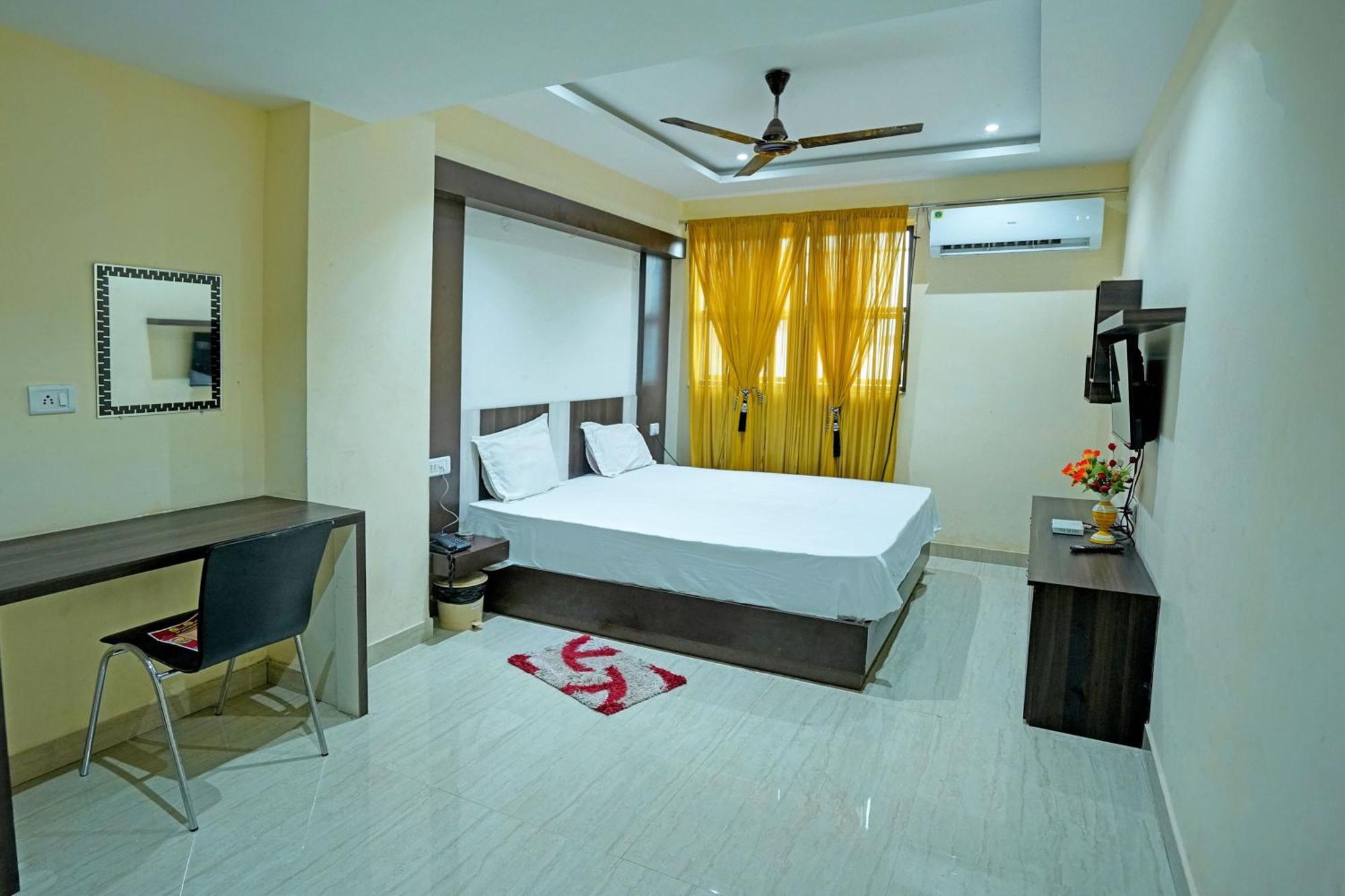Hotel O Ss Palace Rāipur Exteriér fotografie